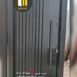 درب ضد سرقت روی فلز شیشه خور سکوریت