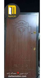 درب ضدسرقت ملکه (قهوه ای تیره) روی فلزی پشت CNC - Image 2